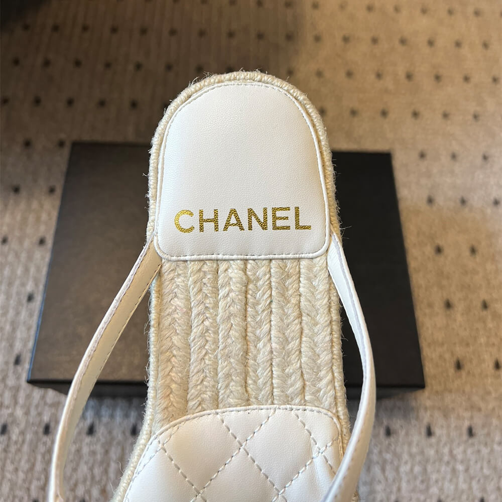 Ch**el Thongs