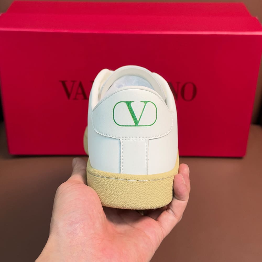 Va1e*ntin0 ROYCO Women’s Soft Calfskin Sneakers