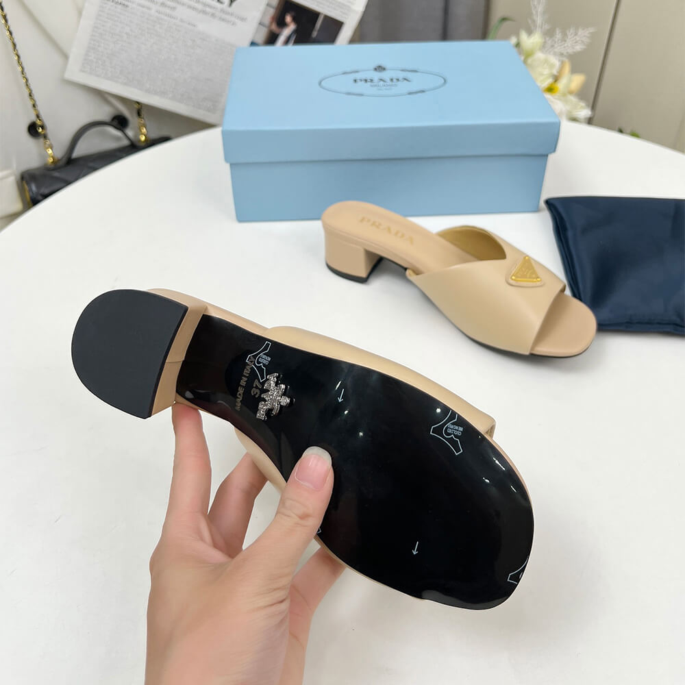 Pra*a Padded nappa leather sandals