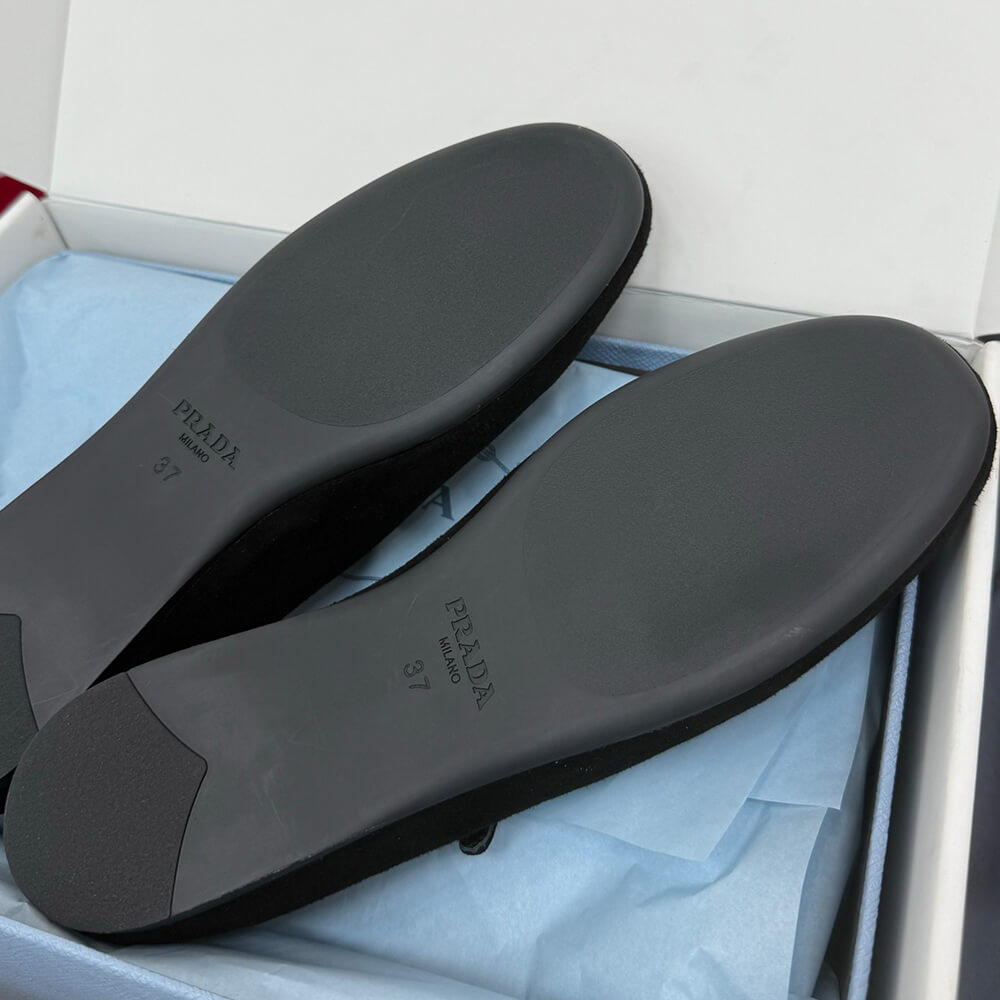 Pra*a Suede ballerinas