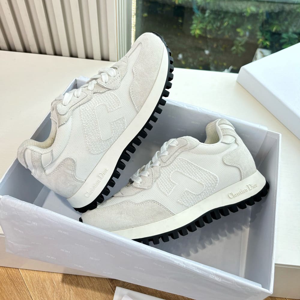 C’est D10r Sneaker
