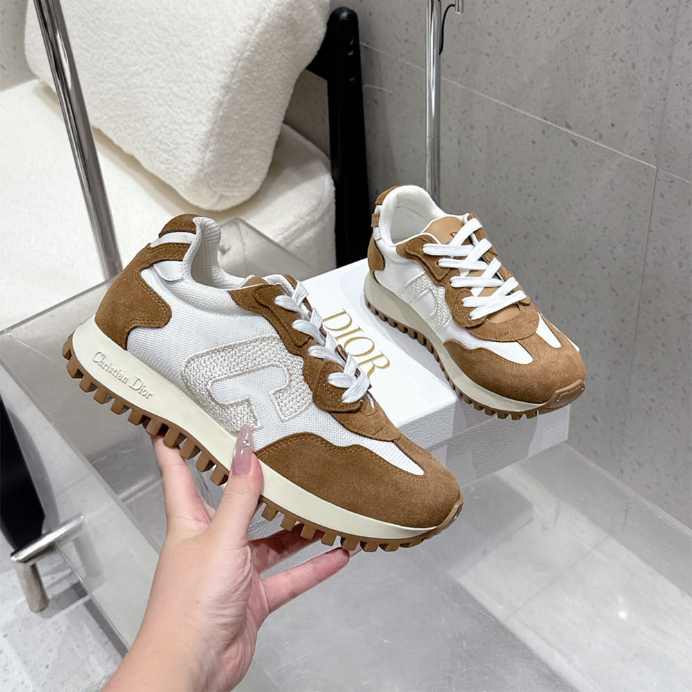 C’est D10r Sneaker