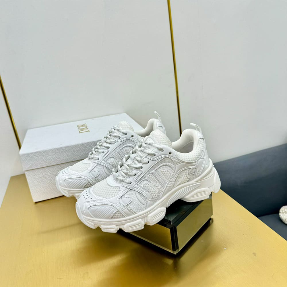 D10r Chrono Sneaker