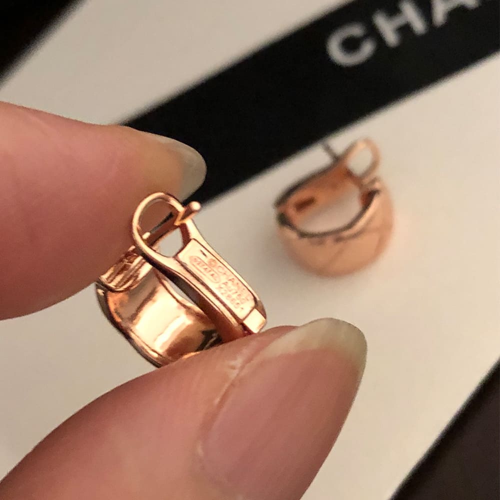 Ch**el COCO CRUSH EARRINGS
