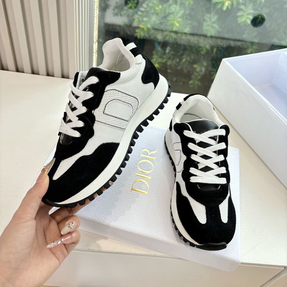 C’est D10r Sneaker
