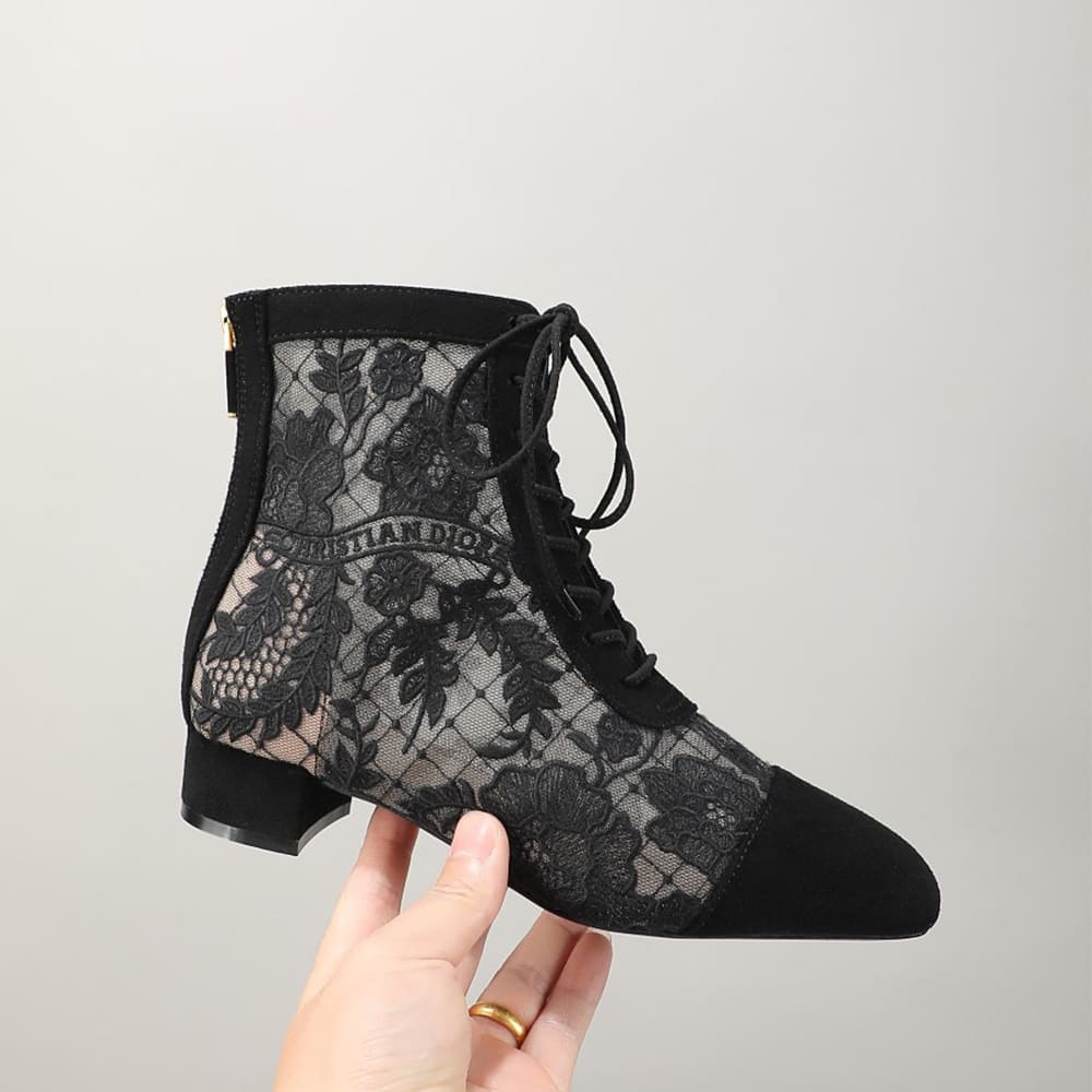D10r Naughtily-D Heeled Ankle Boot