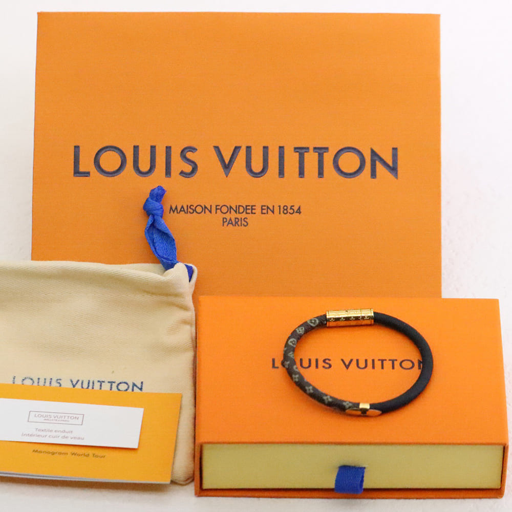 LV bracelet