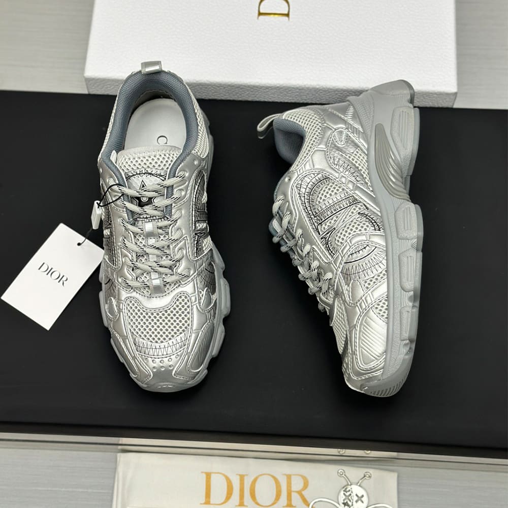 D10r Chrono Sneaker