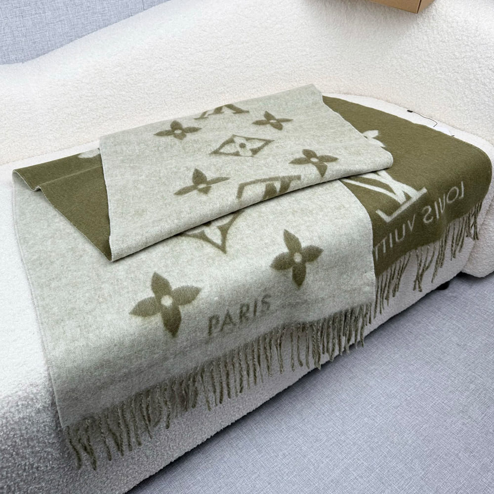 LV Reykjavik Scarf