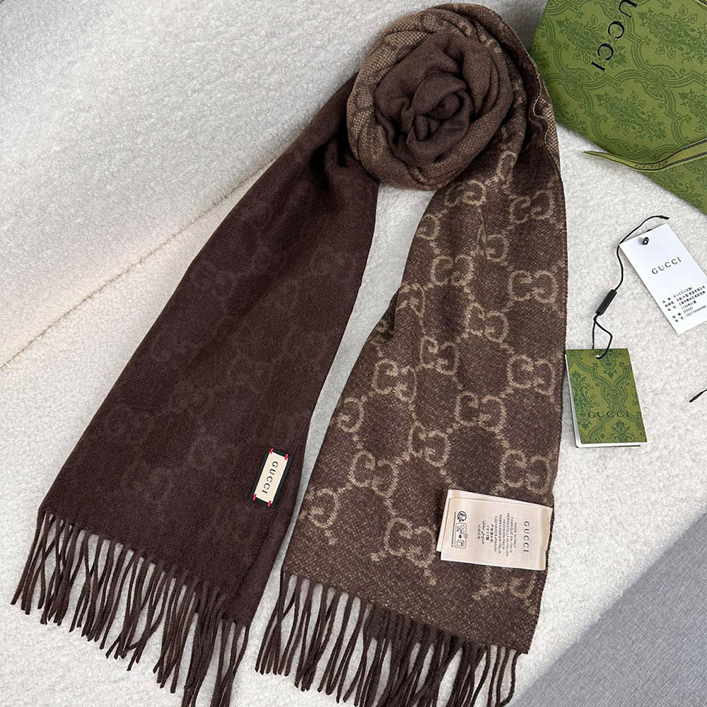 Gv*cl GG cashmere scarf