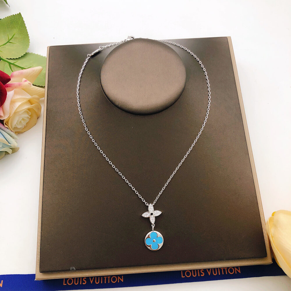 LV necklace