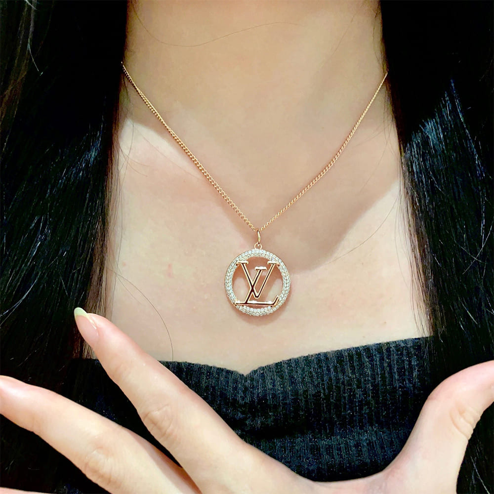 LV necklace