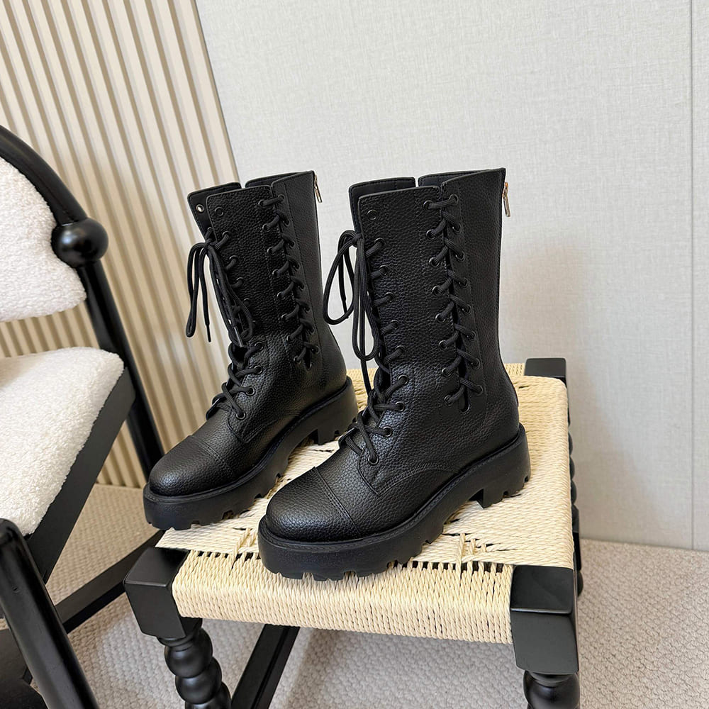 D10r D-Road Ankle Boot