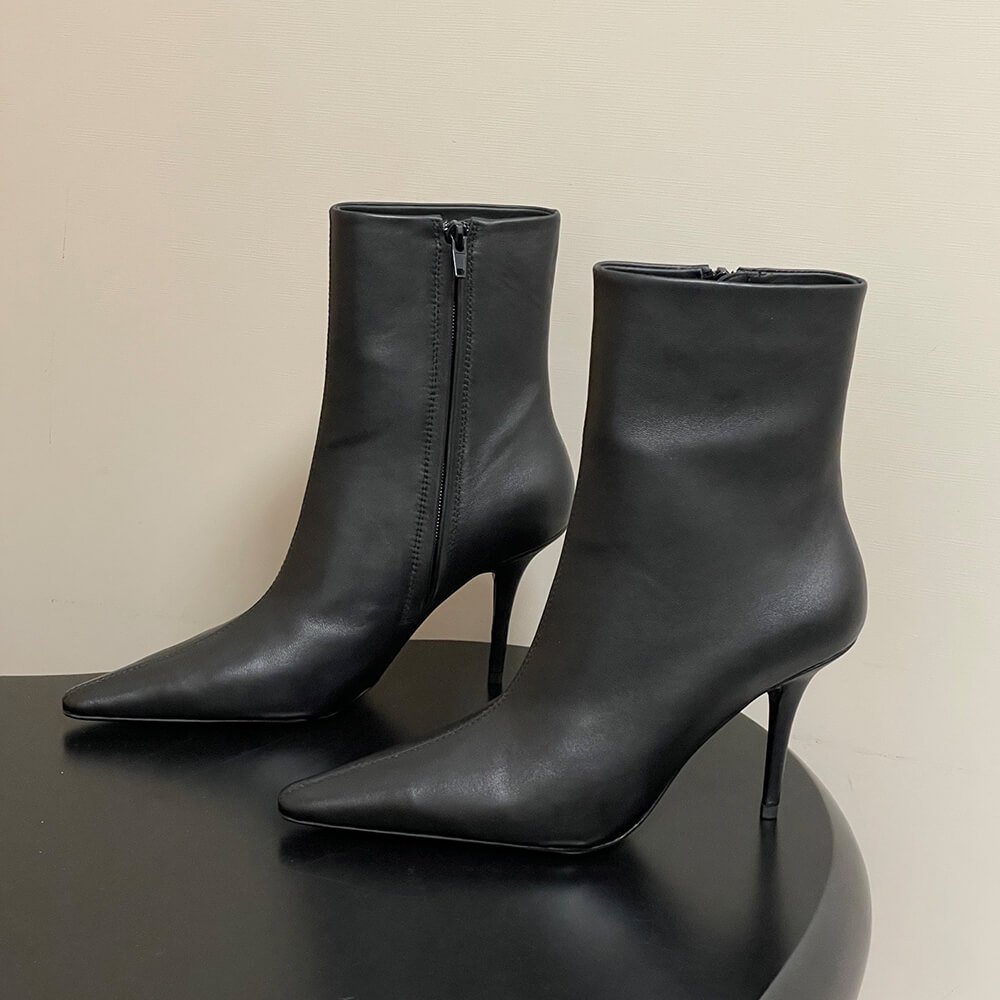 Y51 ASHLEY booties in smooth leather