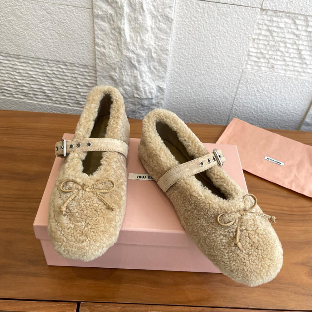 M1um1u Shearling ballerinas