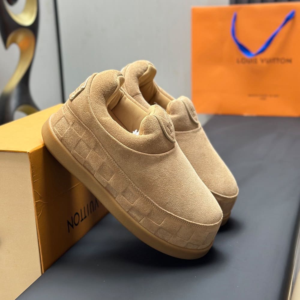 LV Yeti Slip On