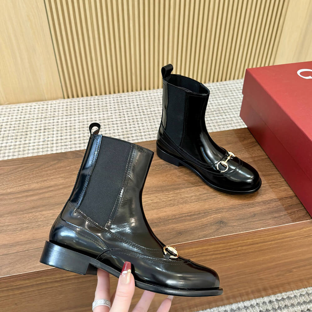 Gvc*1 Women’s boot with Horsebit