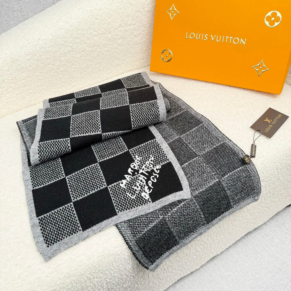 LV Damier Heritage Scarf