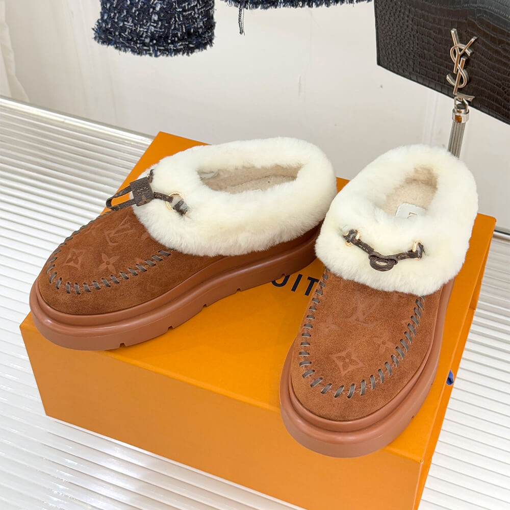 LV Ski Cortina Closed Mule