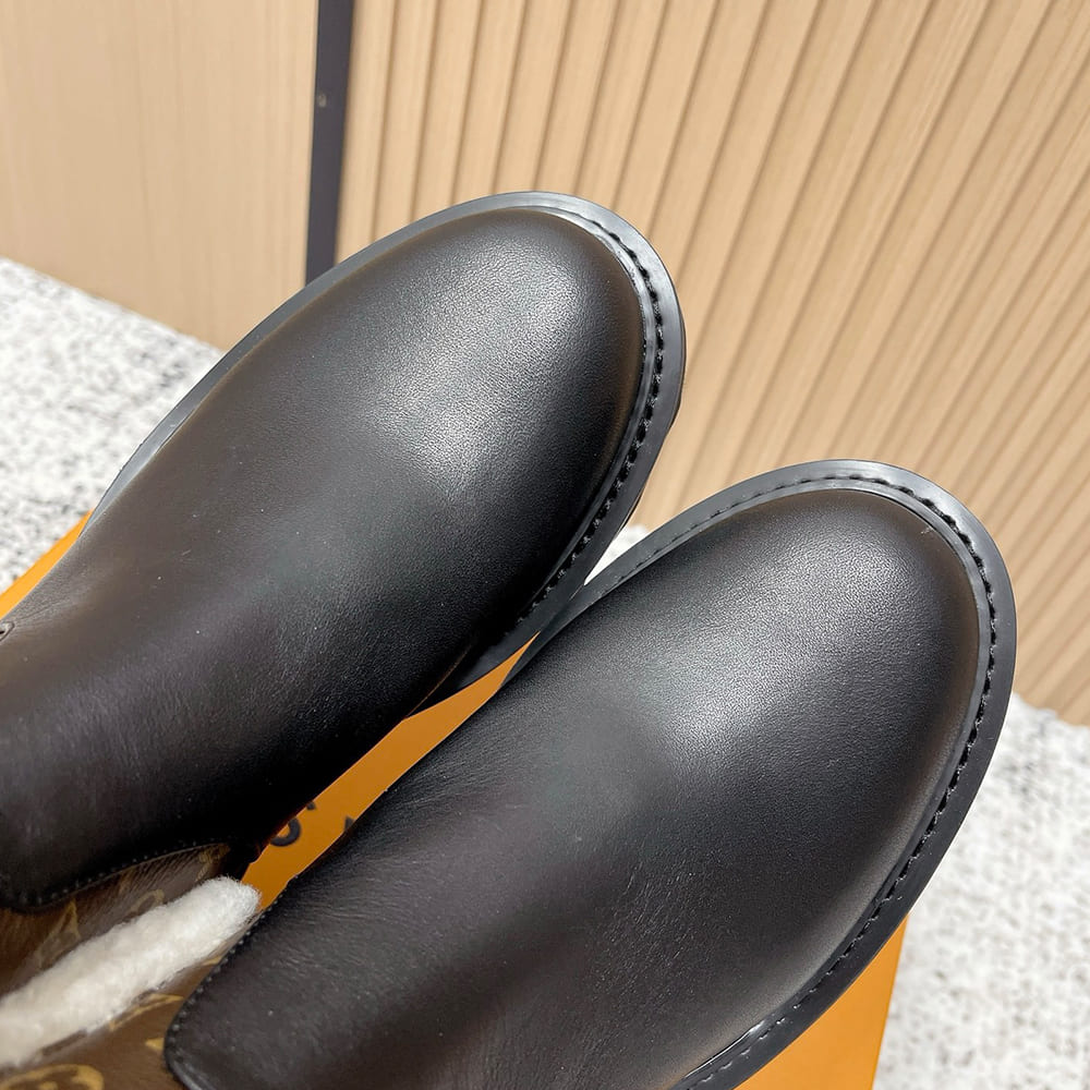 LV Beaubourg Chelsea Boot