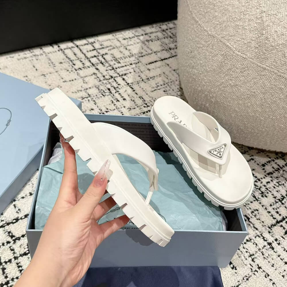 Pra*a Lug Sole FLip Flop