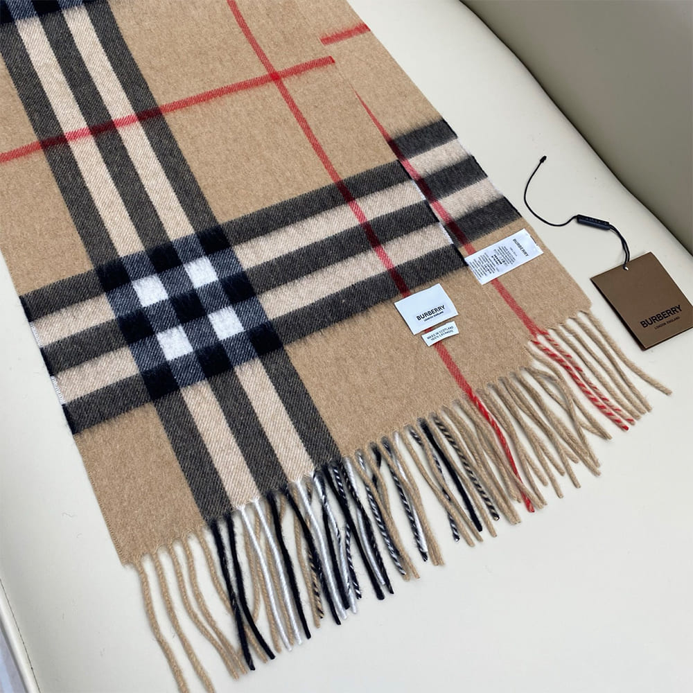 Bv*b*rry Check Cashmere Scarf
