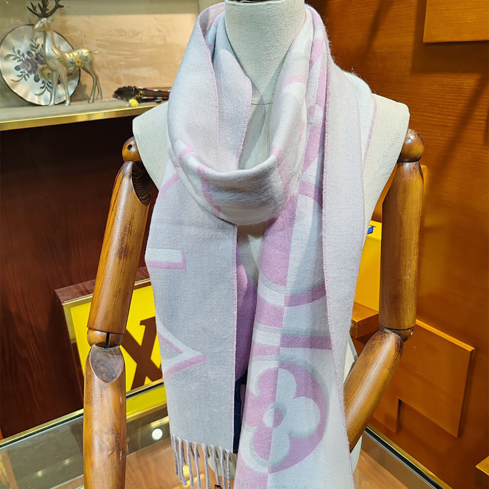 LV DUO INFINITY Scarf