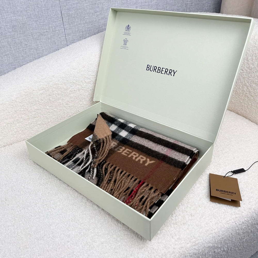Bv*b*rry Contrast Check Cashmere Scarf