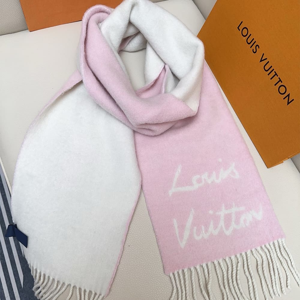 LV Fluffygram Scarf