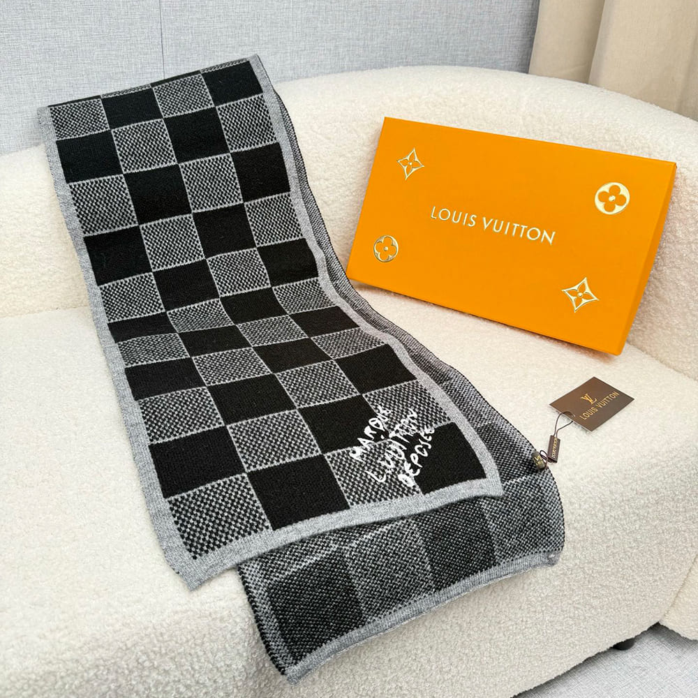 LV Damier Heritage Scarf