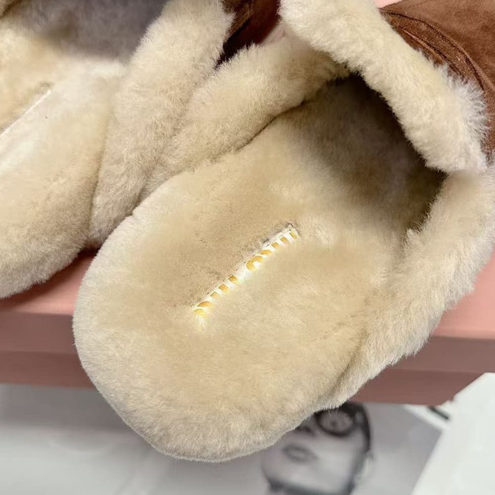 M1um1u Suede mules