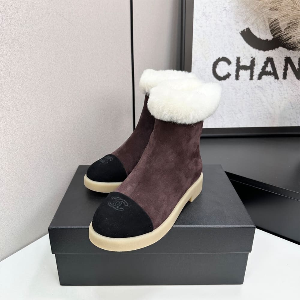 Ch**el Boots