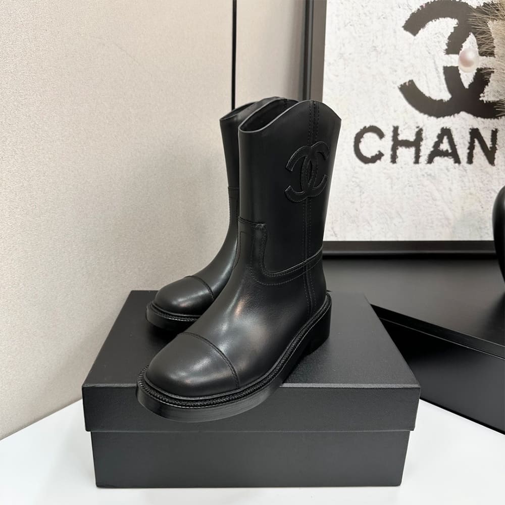 Ch**el Boots