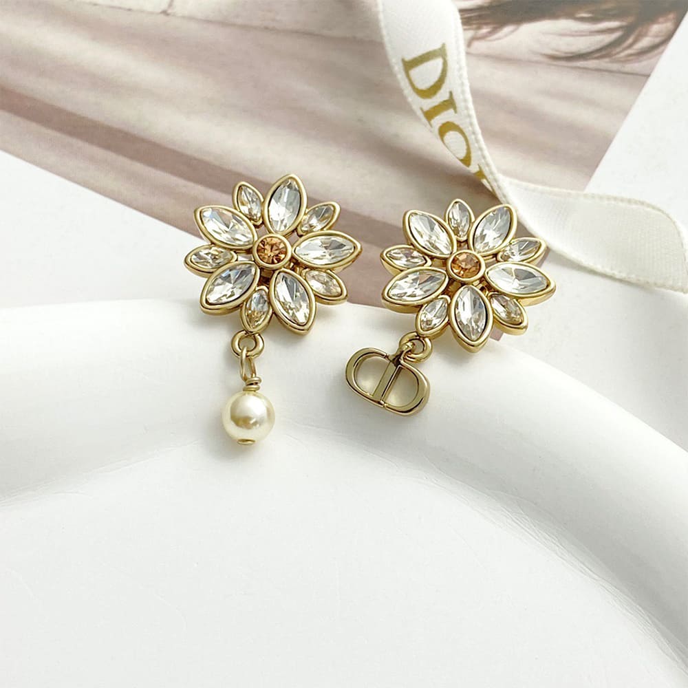 D10r Fleur de Glace earrings