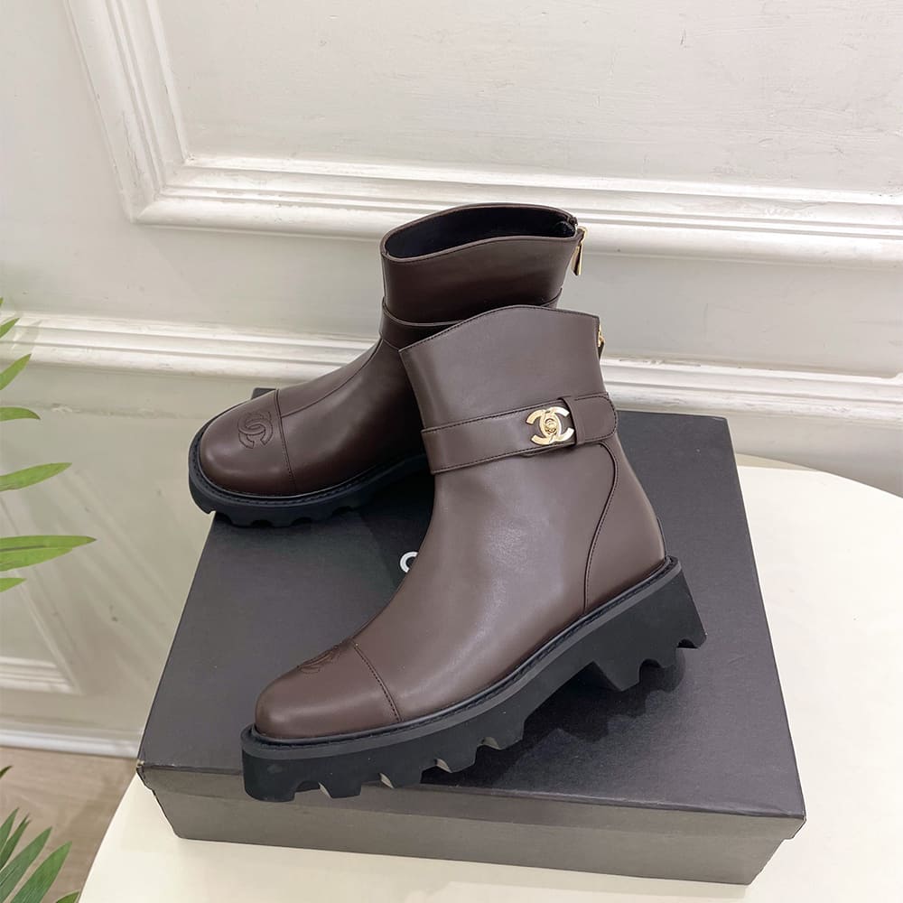 Ch**el Boots