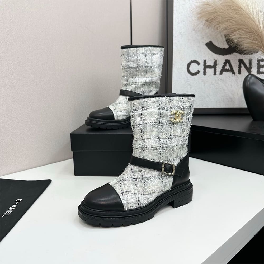 Ch**el Boots