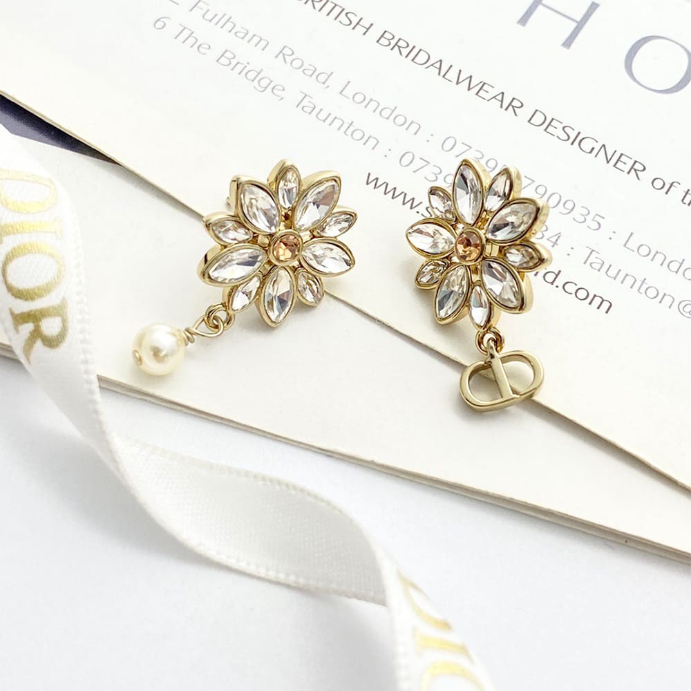 D10r Fleur de Glace earrings