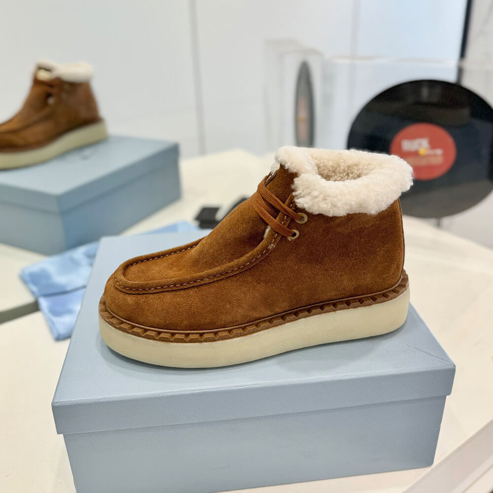 Pra*a Suede leather polo boots