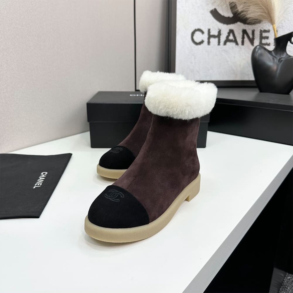 Ch**el Boots