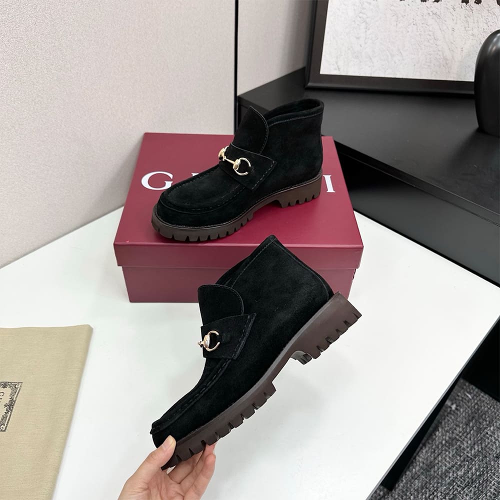 Gvc*1 Women’s Horsebit ankle boot