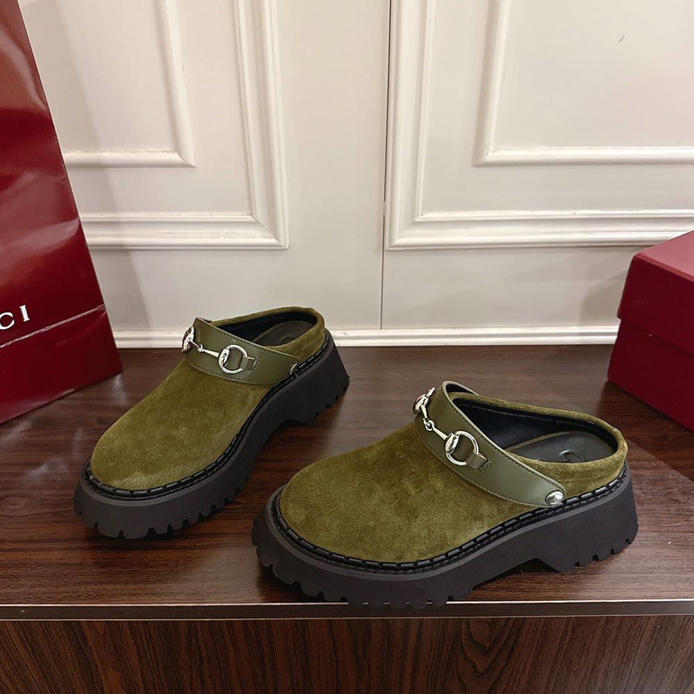Gvc*1 Women’s mule with Horsebit