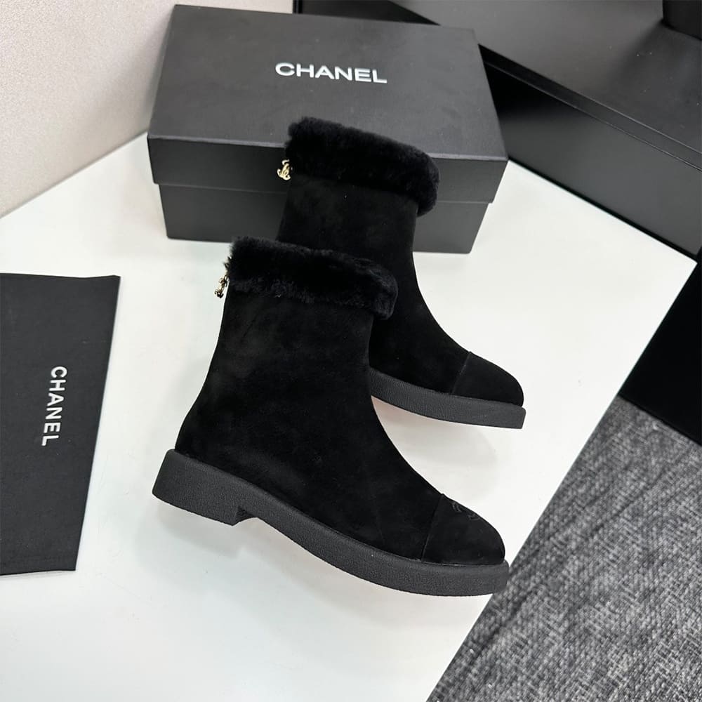 Ch**el Boot
