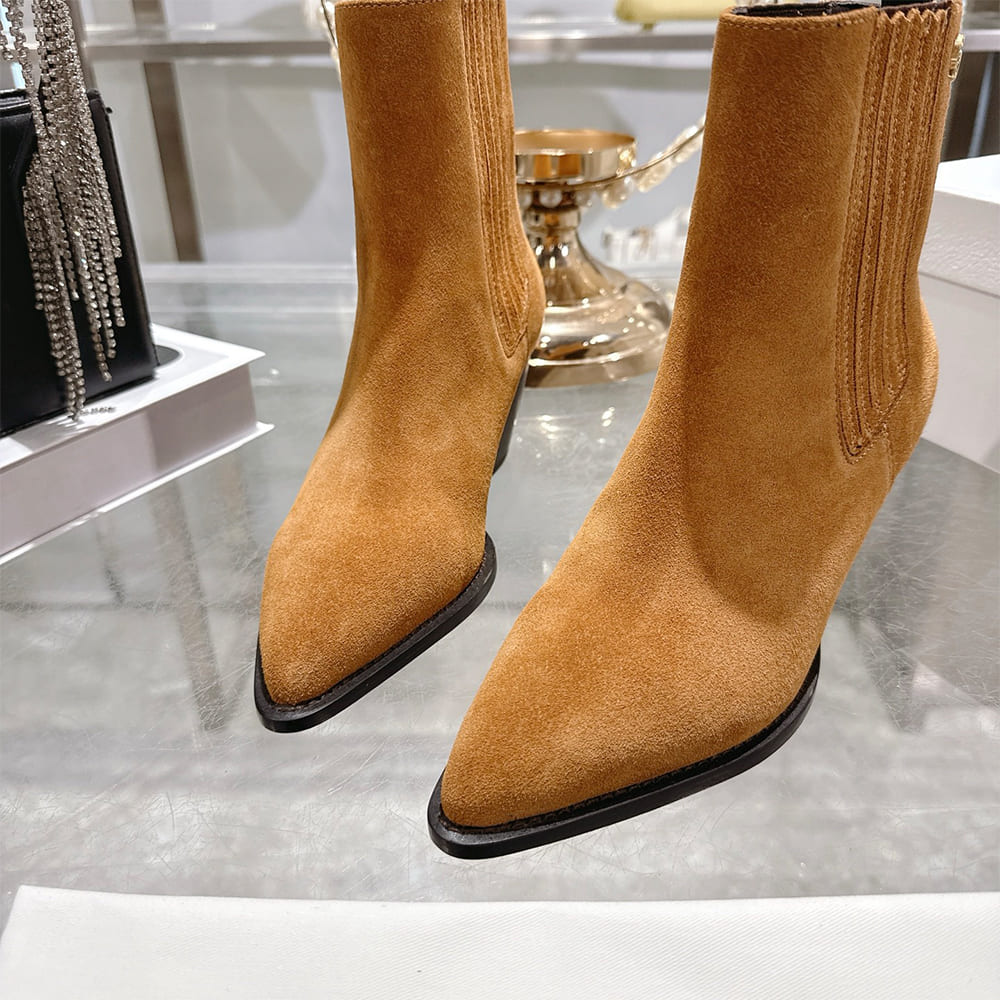 D10r Wild Heeled Ankle Boot