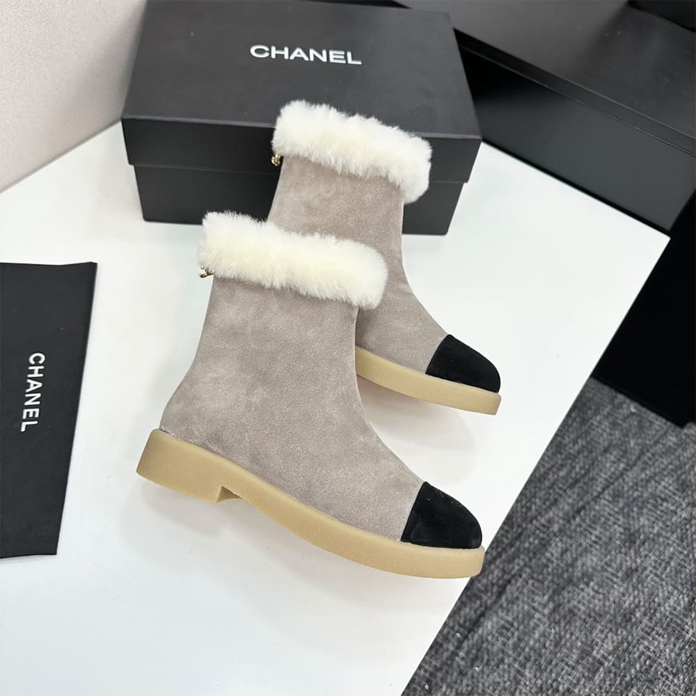 Ch**el Boots