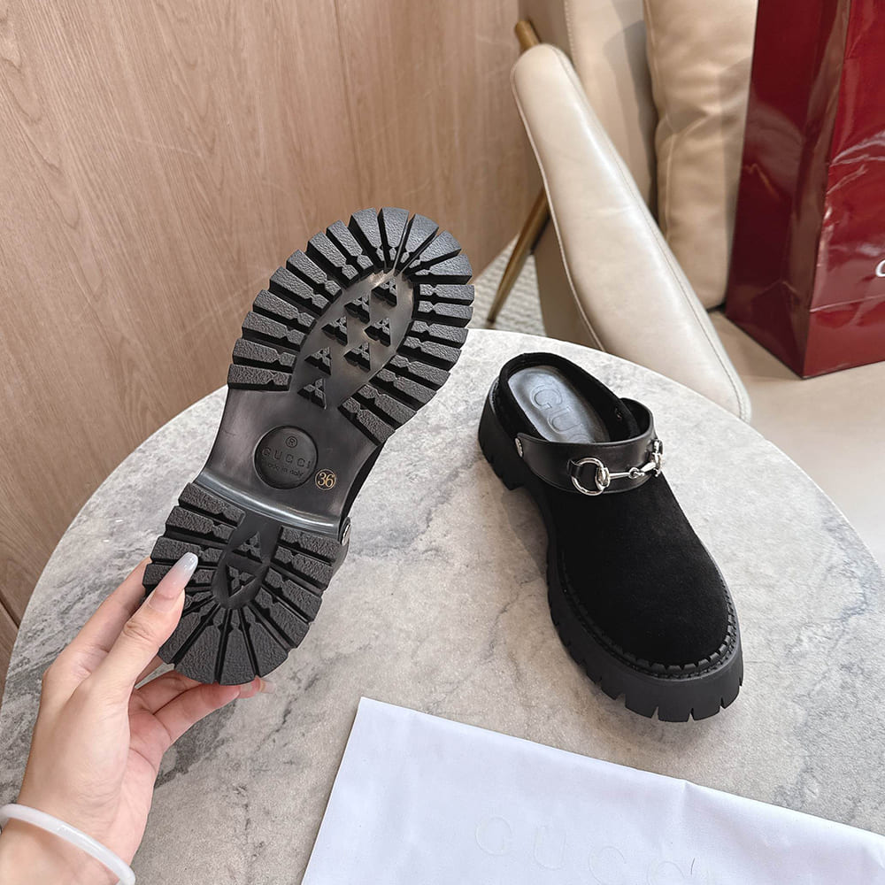 Gvc*1 Women’s mule with Horsebit