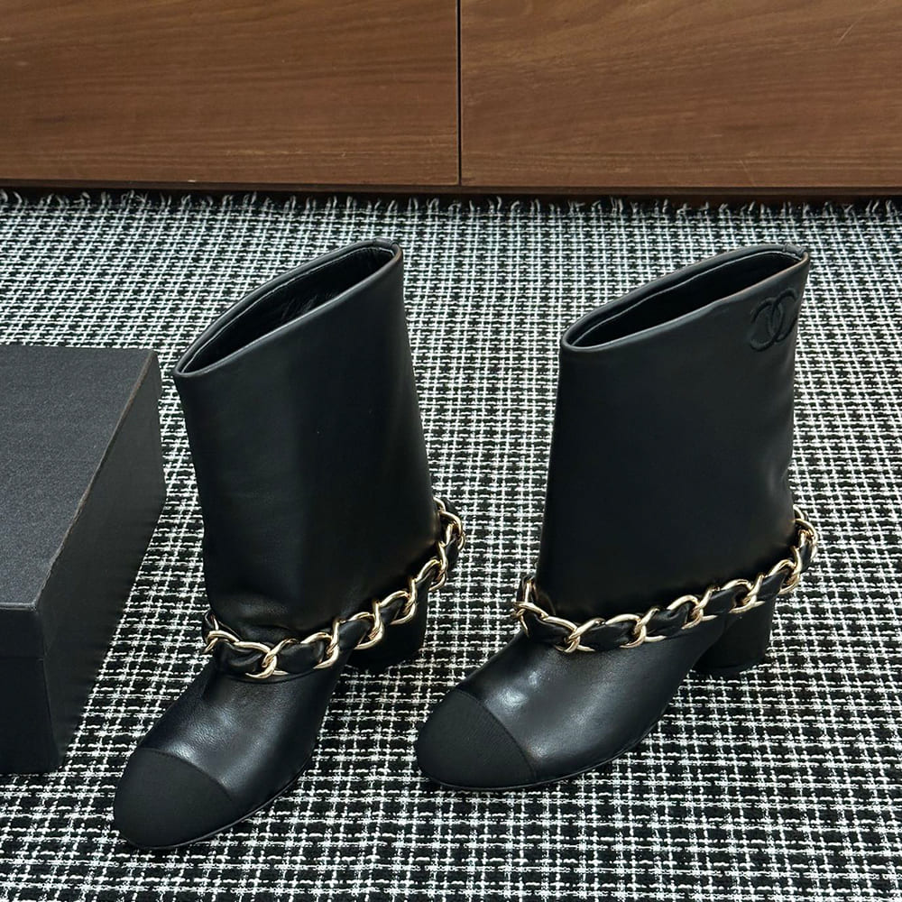Ch**el Boots