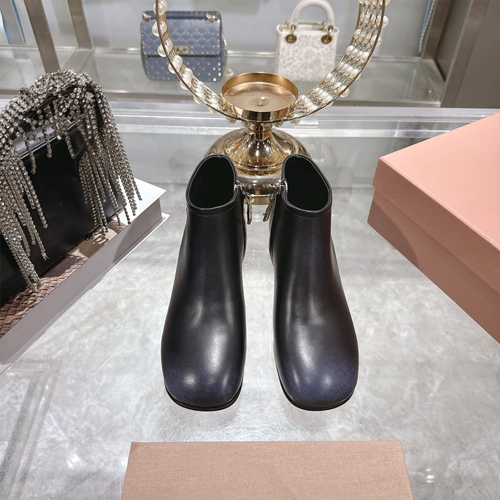 M1um1u Fumé Leather Ankle Boots