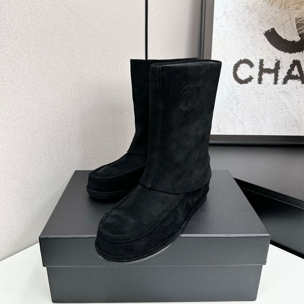 Ch**el Boots