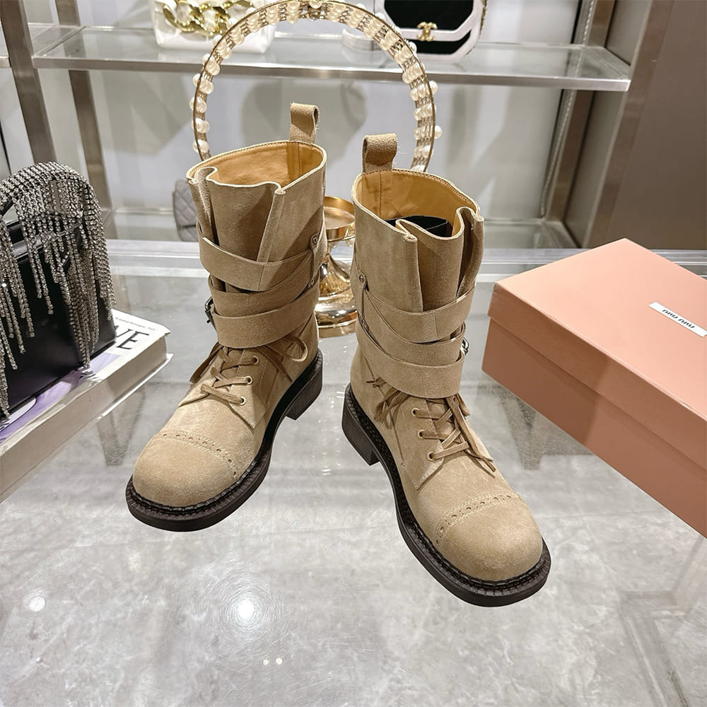 M1um1u Boots