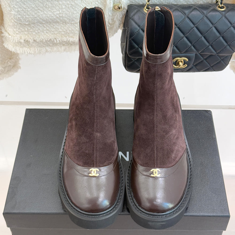 Ch**el Boots